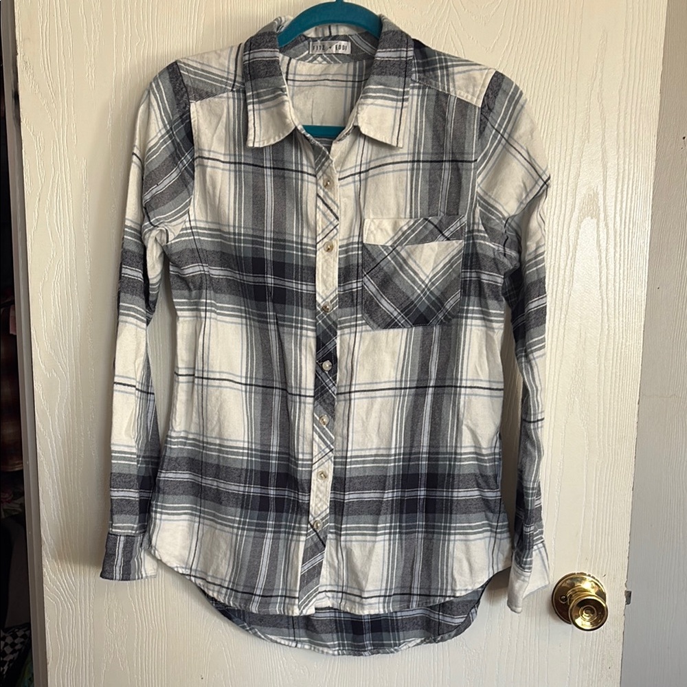 Plaid Button Down Shirt - Blue and White